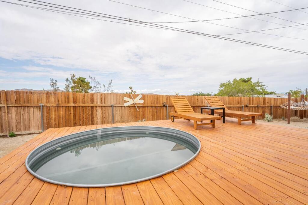 Palm Vista Retreat *Hot Tub/Cowboy Pool/Hammocks* Villa Джошуа Три Екстериор снимка
