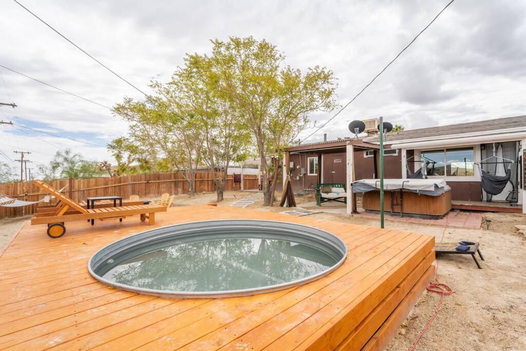 Palm Vista Retreat *Hot Tub/Cowboy Pool/Hammocks* Villa Джошуа Три Екстериор снимка